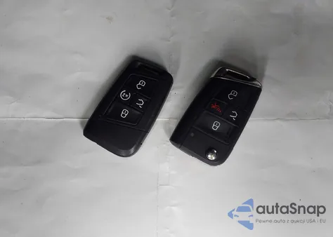 2018 Volkswagen Tiguan 2.0T Se/2.0T Sel from USA, damaged, VIN 3VV2B7AX6JM171553